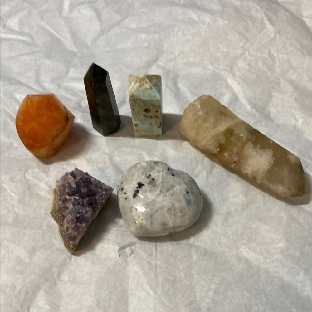 6pc Assorted Gemstone Set -